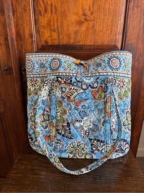 Vera Bradley Bali Blue Floral Tote